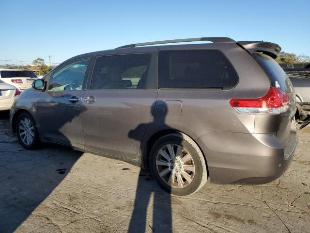 2011 Toyota Sienna XLE