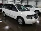 2005 Chrysler Town & Country Touring