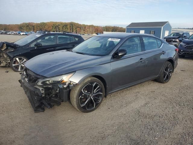 2023 Nissan Altima SR