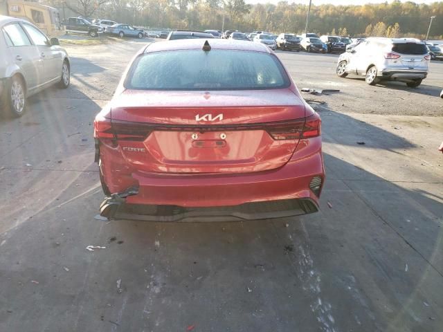 2023 KIA Forte LX