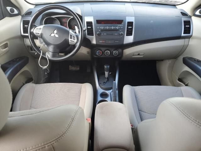 2008 Mitsubishi Outlander SE