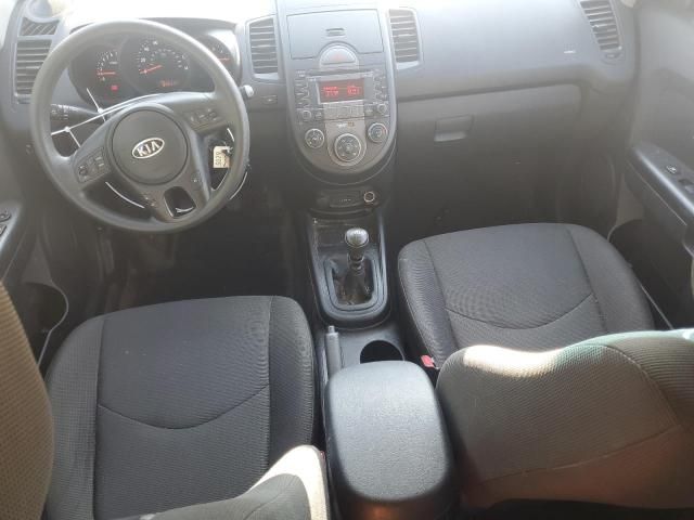 2010 KIA Soul +