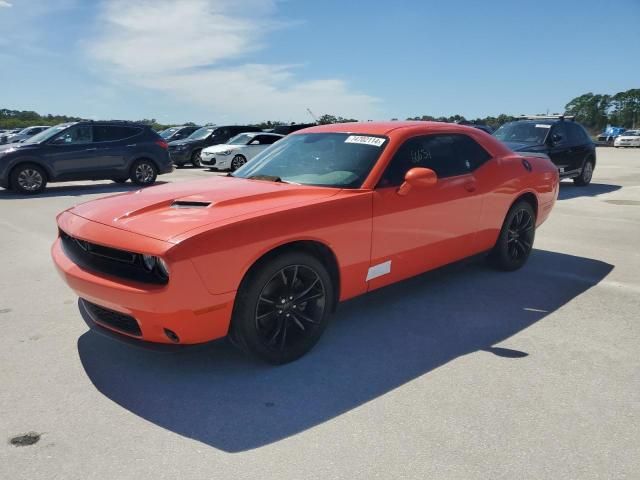 2016 Dodge Challenger SXT