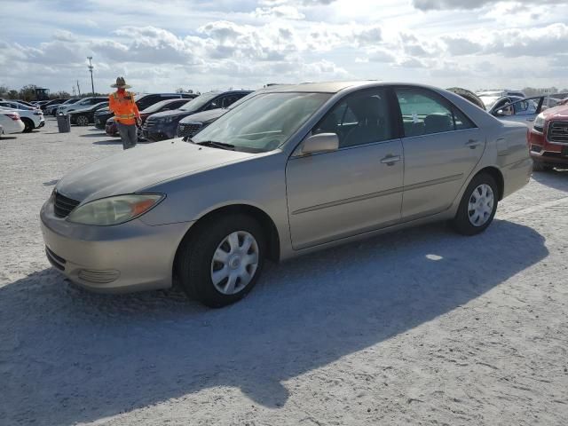 2004 Toyota Camry LE