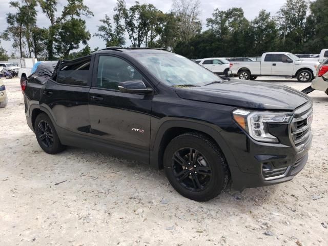 2022 GMC Terrain AT4