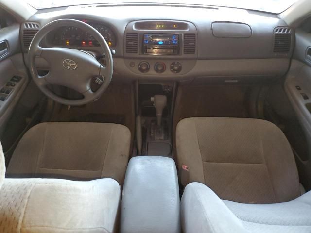 2004 Toyota Camry LE