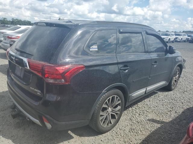 2016 Mitsubishi Outlander SE