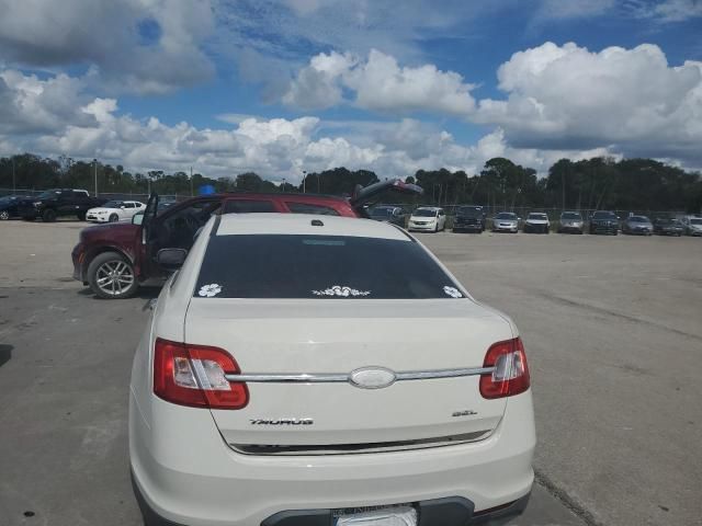 2011 Ford Taurus SEL