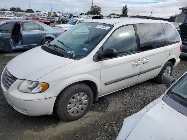 2007 Chrysler Town & Country LX