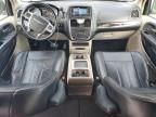 2012 Chrysler Town & Country Touring L