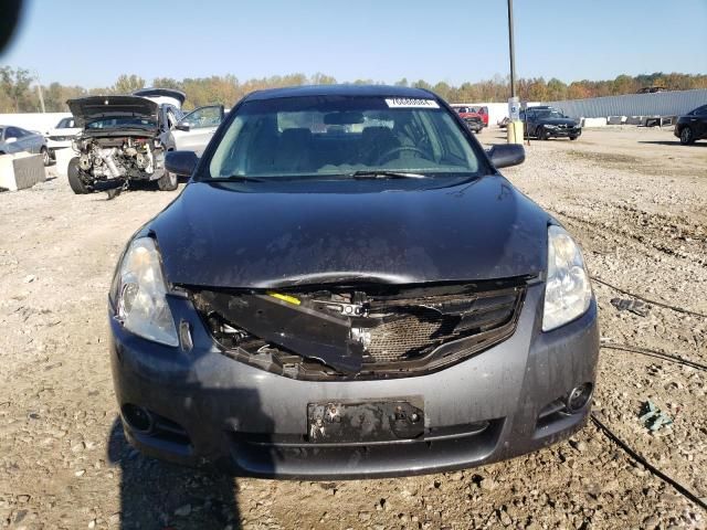 2010 Nissan Altima Base