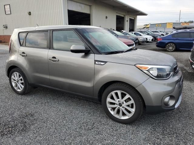 2017 KIA Soul +