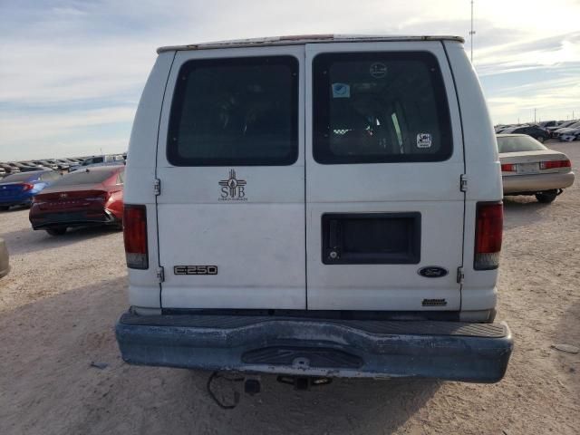 2004 Ford Econoline E250 Van