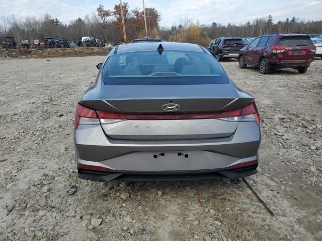 2023 Hyundai Elantra SEL