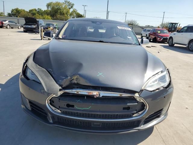 2015 Tesla Model S