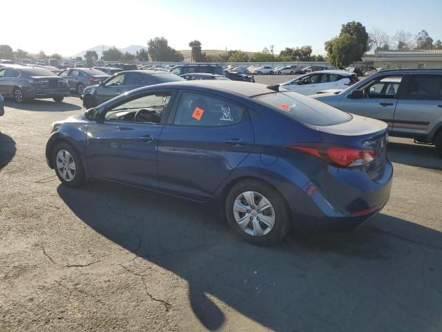 2016 Hyundai Elantra SE