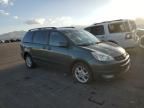 2004 Toyota Sienna XLE