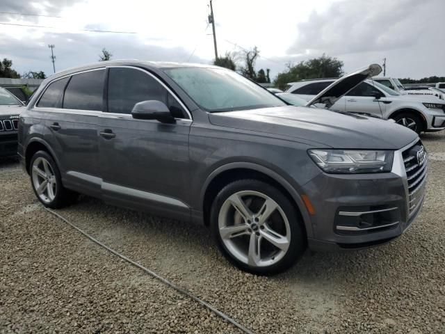 2019 Audi Q7 Prestige