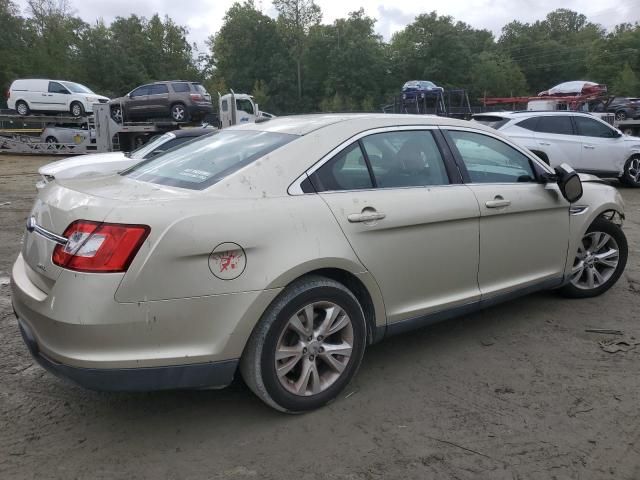 2010 Ford Taurus SEL