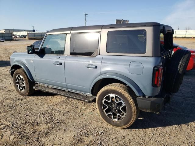 2023 Ford Bronco Base