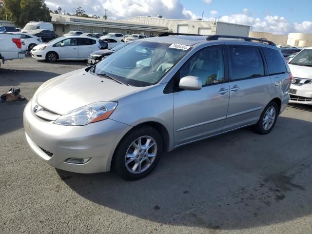 2006 Toyota Sienna XLE