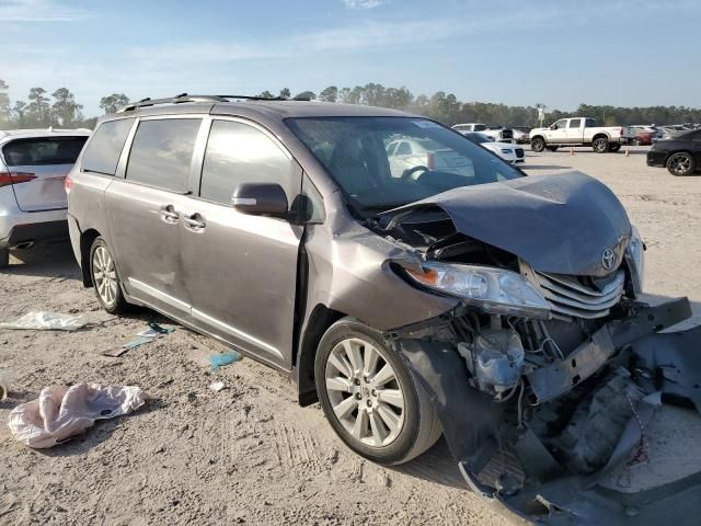 2014 Toyota Sienna XLE