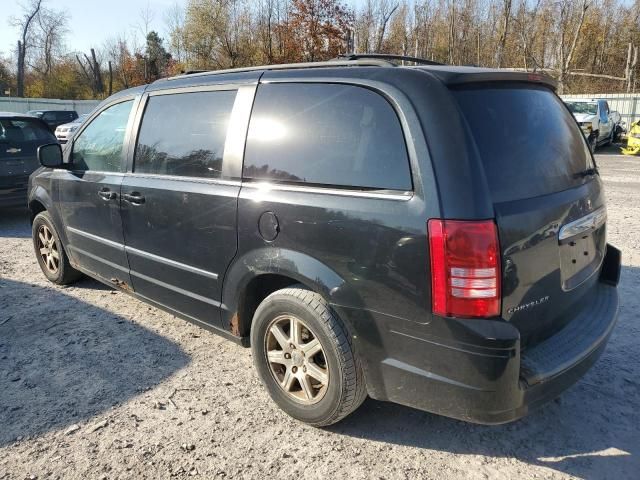 2009 Chrysler Town & Country Touring