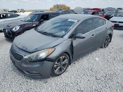 KIA Vehiculos salvage en venta: 2015 KIA Forte EX