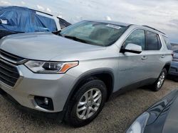 Carros salvage para piezas a la venta en subasta: 2020 Chevrolet Traverse LT