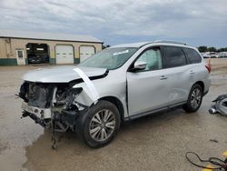 Salvage cars for sale at Pekin, IL auction: 2019 Nissan Pathfinder S