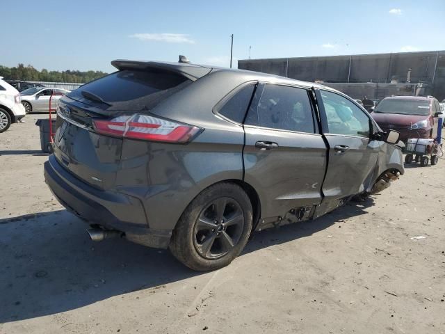 2020 Ford Edge SE