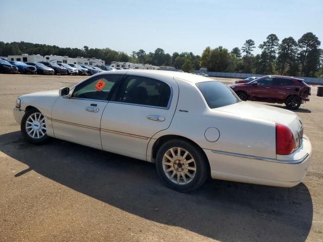 2007 Lincoln Town Car Signature