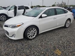 Carros dañados por inundaciones a la venta en subasta: 2015 Toyota Avalon XLE