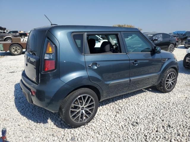 2011 KIA Soul +