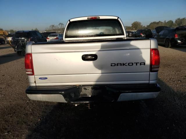 2004 Dodge Dakota Quad Sport