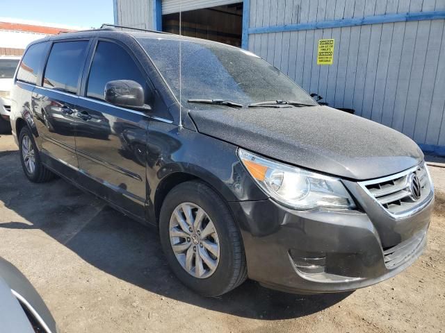 2012 Volkswagen Routan SE