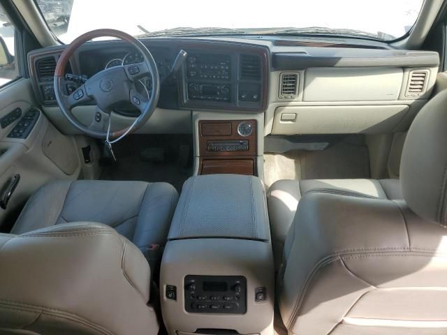 2003 Cadillac Escalade Luxury