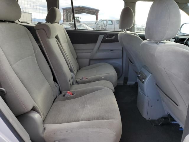 2013 Toyota Highlander Base