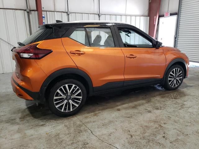 2022 Nissan Kicks SV