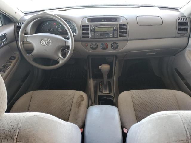 2004 Toyota Camry LE