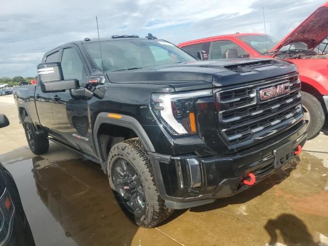 2024 GMC Sierra K2500 AT4