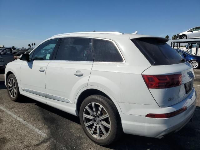 2018 Audi Q7 Premium Plus