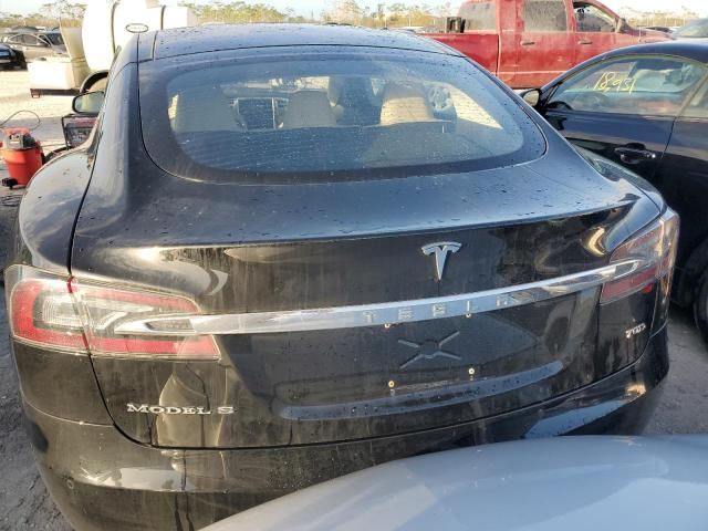 2015 Tesla Model S