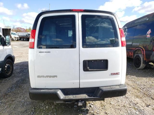 2022 GMC Savana G3500