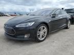 2014 Tesla Model S