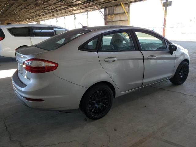 2015 Ford Fiesta SE