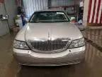 2003 Lincoln Town Car Executive