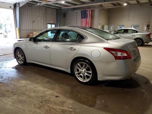 2010 Nissan Maxima S