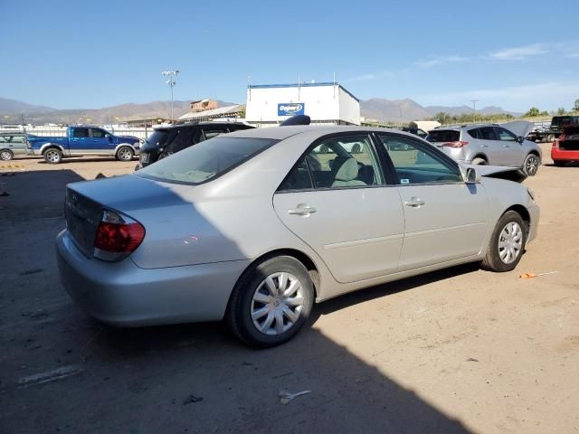 2005 Toyota Camry LE