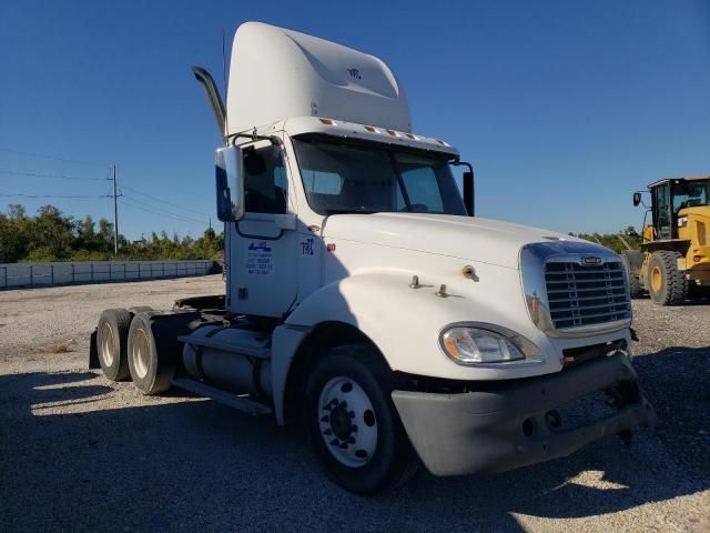 2013 Freightliner Conventional Columbia